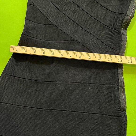 Small‎ Guess by Marciano one shoulder bodycon dress - Picture 6 of 7